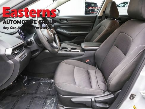 Used 2023 Nissan Altima 2.5 S FWD image 14