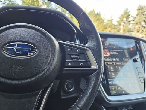 Used 2023 Subaru Outback Premium image 33