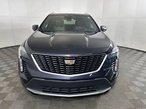 Used 2023 Cadillac XT4 Premium Luxury image 8