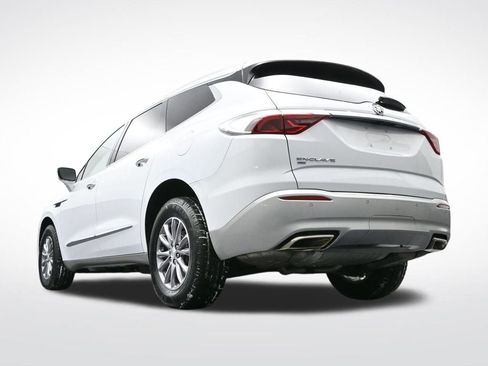 Certified 2022 Buick Enclave Essence image 22
