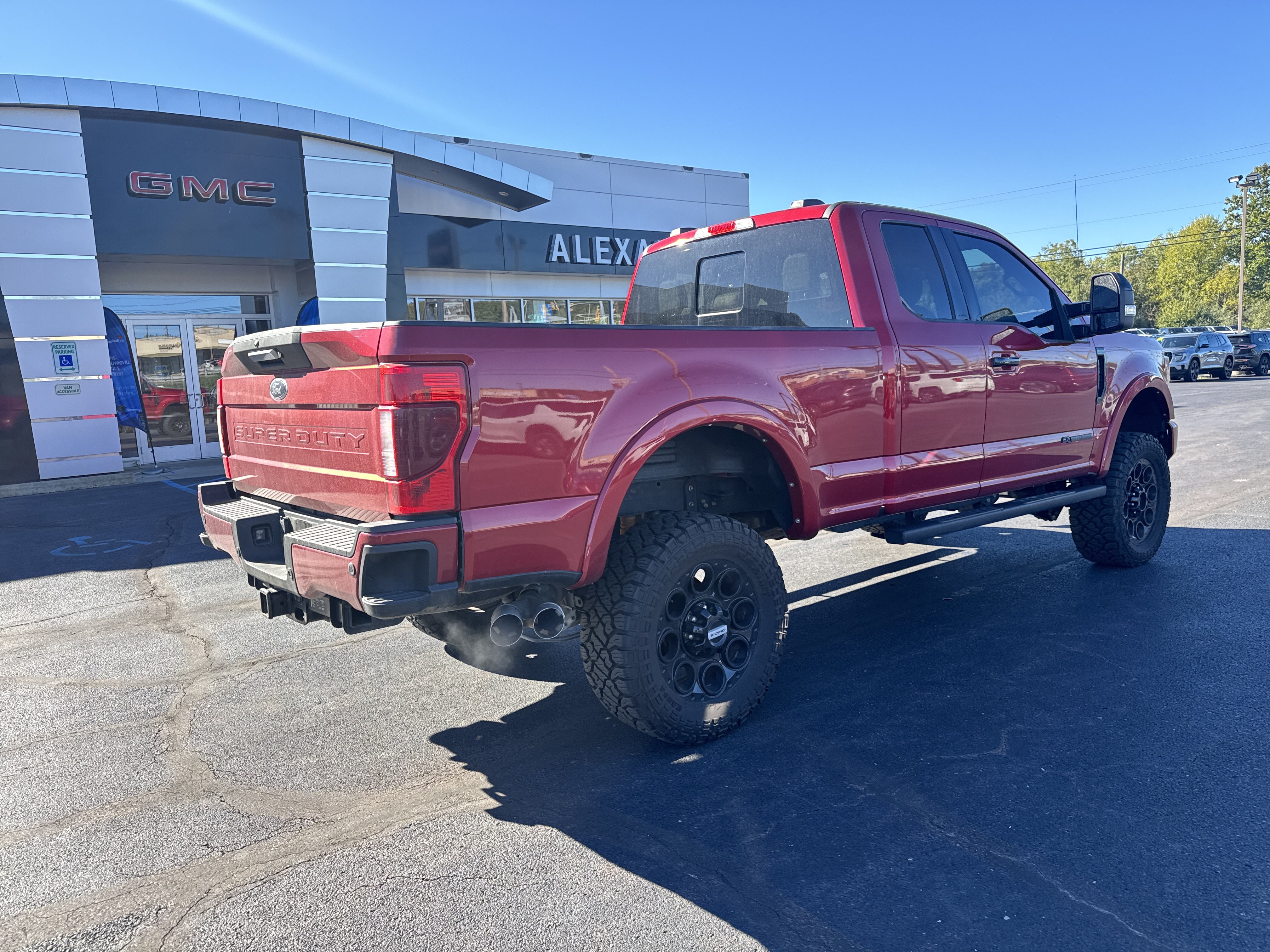 Used 2020 Ford F250 Lariat AWD/4WD image 3