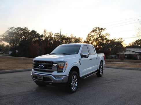 Used 2021 Ford F150 Lariat image 7