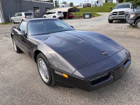 Used 1989 Chevrolet Corvette Coupe RWD image 10