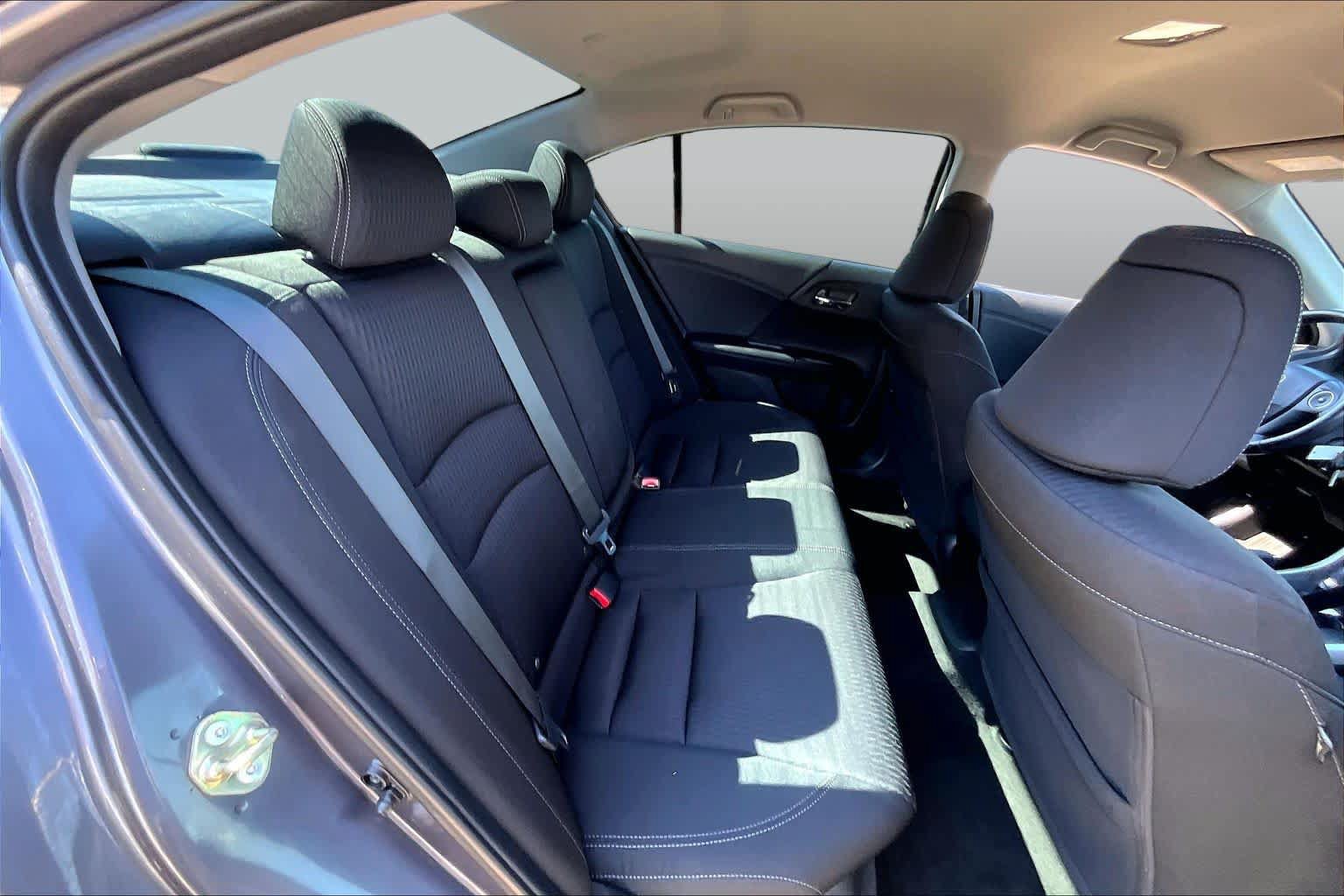 Used 2015 Honda Accord Sport image 21