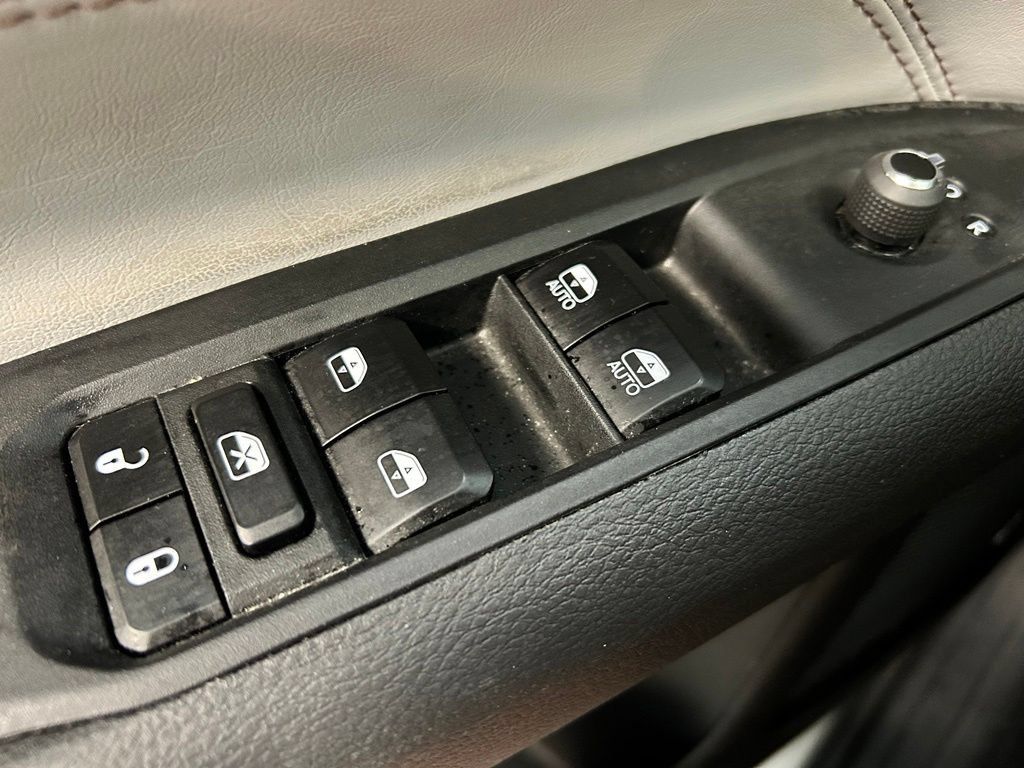 Used 2024 Jeep Compass Limited AWD/4WD image 6