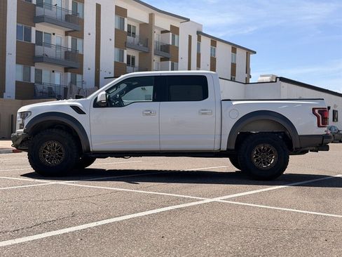 Used 2018 Ford F150 Raptor w/ Equipment Group 802A Luxury image 7