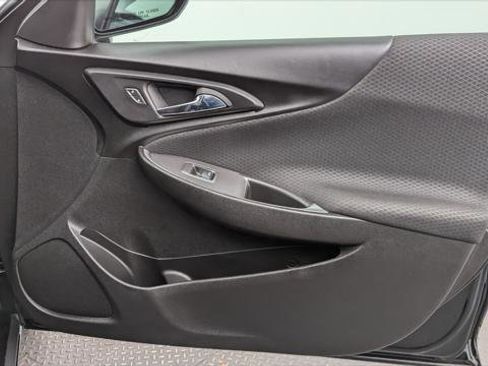 Used 2023 Chevrolet Malibu RS image 22