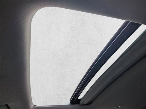 Used 2023 Honda HR-V EX-L image 13