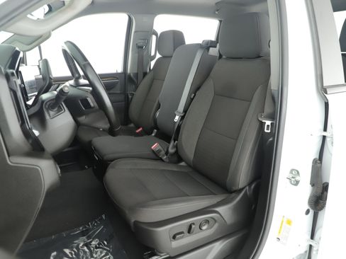 Used 2025 Chevrolet Silverado 2500 LT w/ Convenience Package image 14