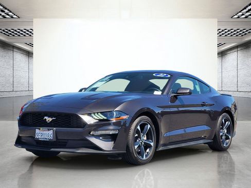 Used 2022 Ford Mustang Coupe RWD image 10