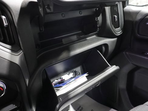 Used 2024 Chevrolet Silverado 1500 Custom AWD/4WD image 28
