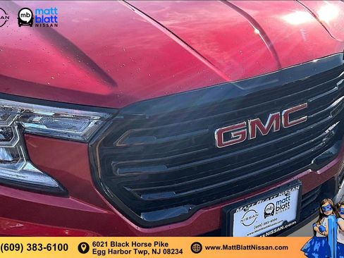 Used 2023 GMC Terrain SLE w/ Elevation Edition AWD/4WD image 29