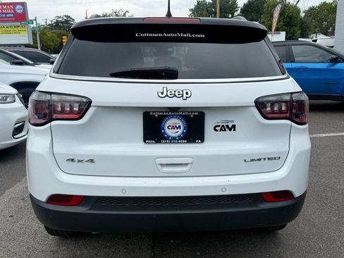 Used 2025 Jeep Compass Limited AWD/4WD image 4