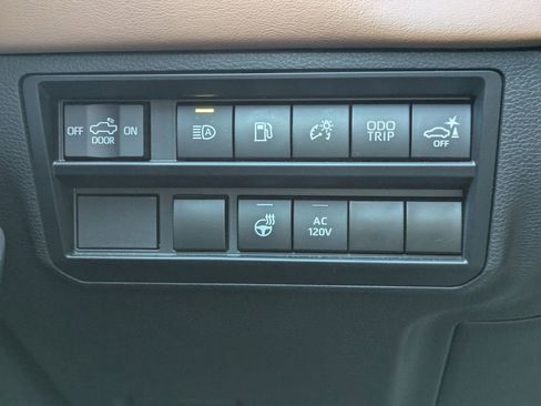 Used 2024 Toyota Tundra 1794 Edition AWD/4WD image 28