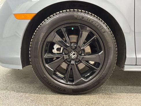 Used 2023 Honda Odyssey Sport image 32