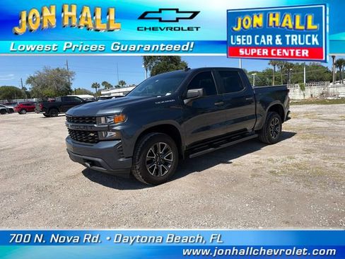 Used 2022 Chevrolet Silverado 1500 Custom RWD image 2