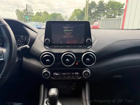 Used 2020 Nissan Sentra SV FWD image 24