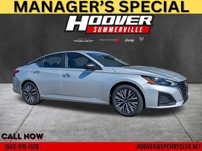 Used 2024 Nissan Altima 2.5 SV