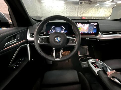 Used 2023 BMW X1 xDrive28i w/ M Sport Package image 7
