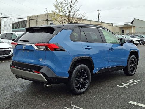 Used 2025 Toyota RAV4 XSE w/ Weather Package image 6