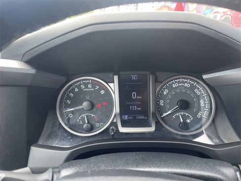 Used 2020 Toyota Tacoma SR5 image 17