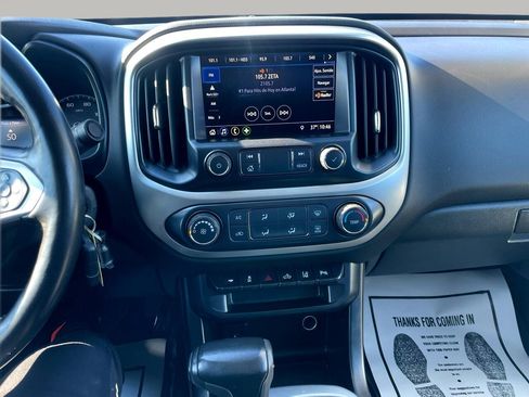 Used 2019 Chevrolet Colorado LT w/ LT Convenience Package image 18