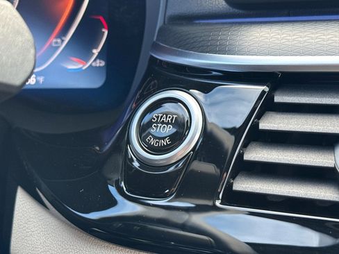 Certified 2023 BMW 540i w/ Executive Package image 33