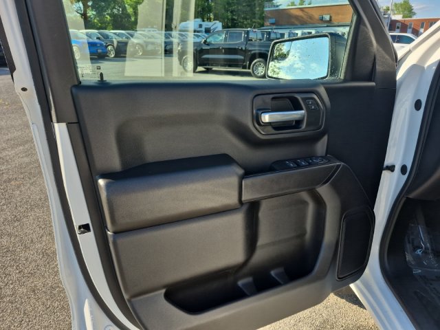 Certified 2026 Chevrolet Silverado 1500 Custom AWD/4WD image 11