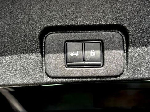 Certified 2023 Nissan Rogue SL w/ SL Premium Package AWD/4WD image 28