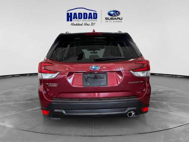 Certified 2023 Subaru Forester Limited AWD/4WD image 4