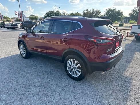 Used 2020 Nissan Rogue Sport SV FWD image 16