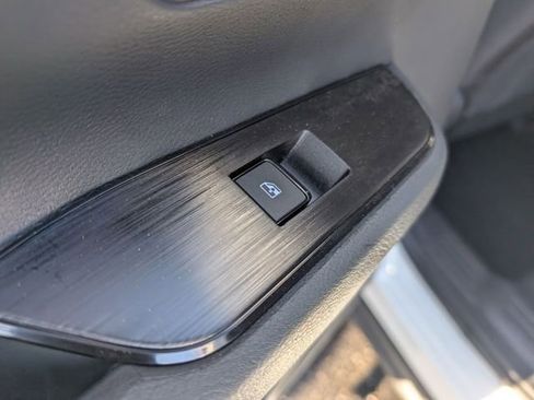 New 2026 Nissan Kicks SV w/ SV Premium Package image 12