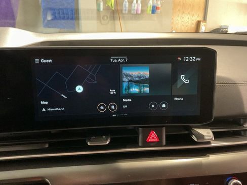 New 2026 Kia Carnival SX Prestige FWD image 17