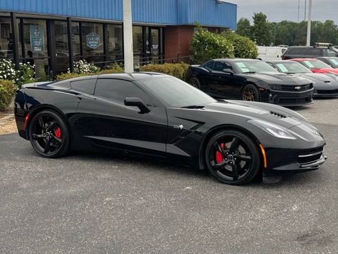 Used 2015 Chevrolet Corvette Stingray Coupe w/ 3LT Preferred Equipment Group RWD image 8