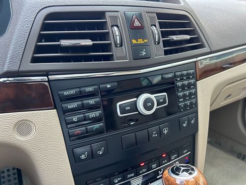 Used 2012 Mercedes-Benz E 350 Coupe image 40