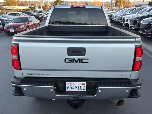 Used 2019 GMC Sierra 2500 SLT w/ Duramax Plus Package image 12