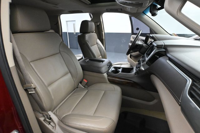 Used 2016 Chevrolet Tahoe LT w/ Luxury Package AWD/4WD image 46