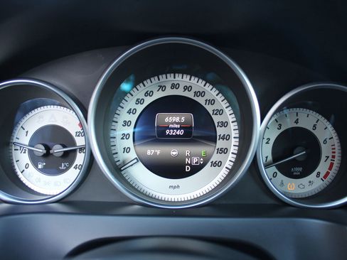 Used 2014 Mercedes-Benz E 550 Coupe image 30