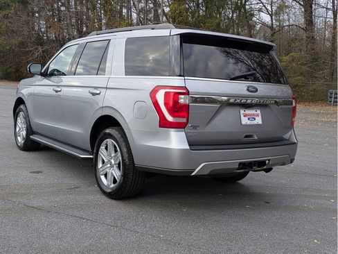 Certified 2021 Ford Expedition XLT image 11