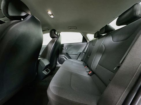 Used 2025 Kia K4 FWD image 26