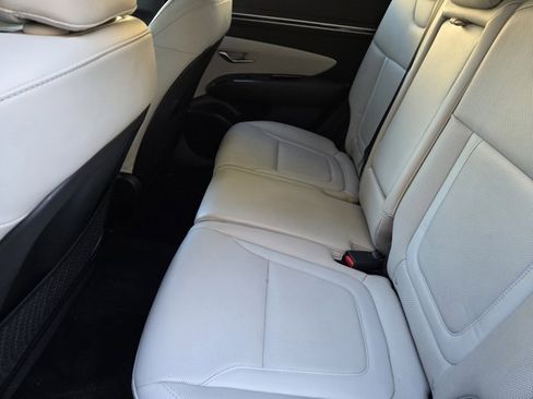 Certified 2023 Hyundai Tucson Limited w/ Cargo Package image 32