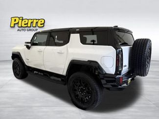 Used 2024 GMC Hummer EV 2X AWD/4WD video 2
