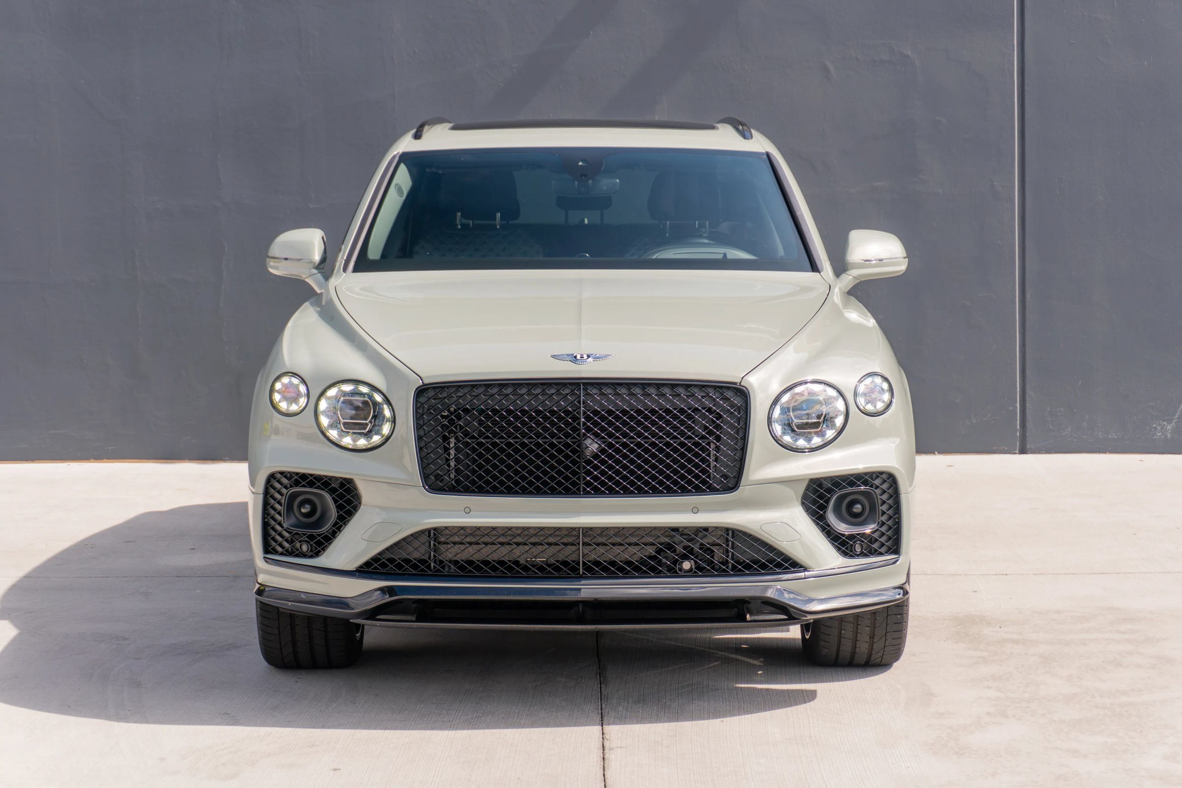 Used 2023 Bentley Bentayga Speed AWD/4WD image 4