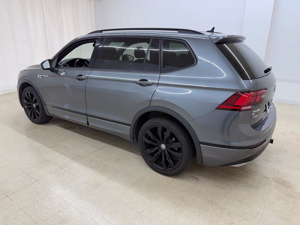 Used 2021 Volkswagen Tiguan SE R-Line FWD image 3
