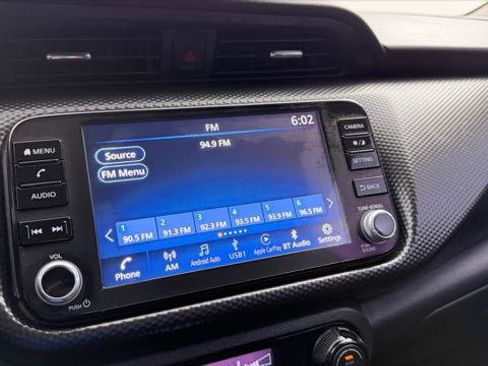 Used 2022 Nissan Kicks SV FWD image 27