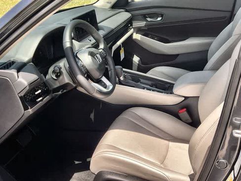 Used 2026 Honda Accord Touring image 3