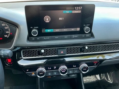 Used 2024 Honda Civic EX-L image 23