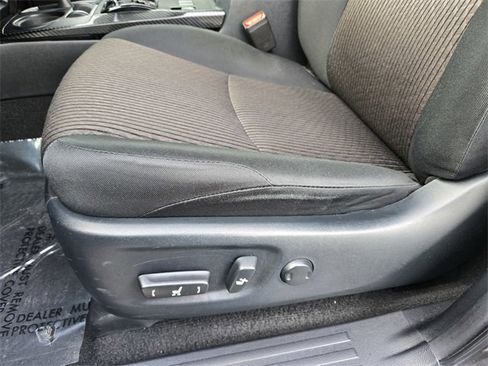 Used 2019 Toyota 4Runner TRD Off-Road image 13