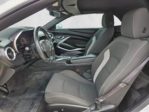 Used 2016 Chevrolet Camaro SS RWD image 20