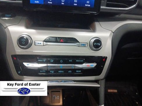 Certified 2022 Ford Explorer XLT w/ Equipment Group 202A AWD/4WD image 33